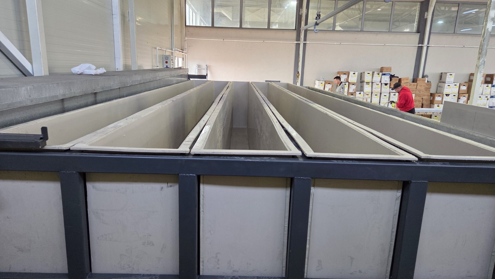 Plastična kada za galvanizaciju metala